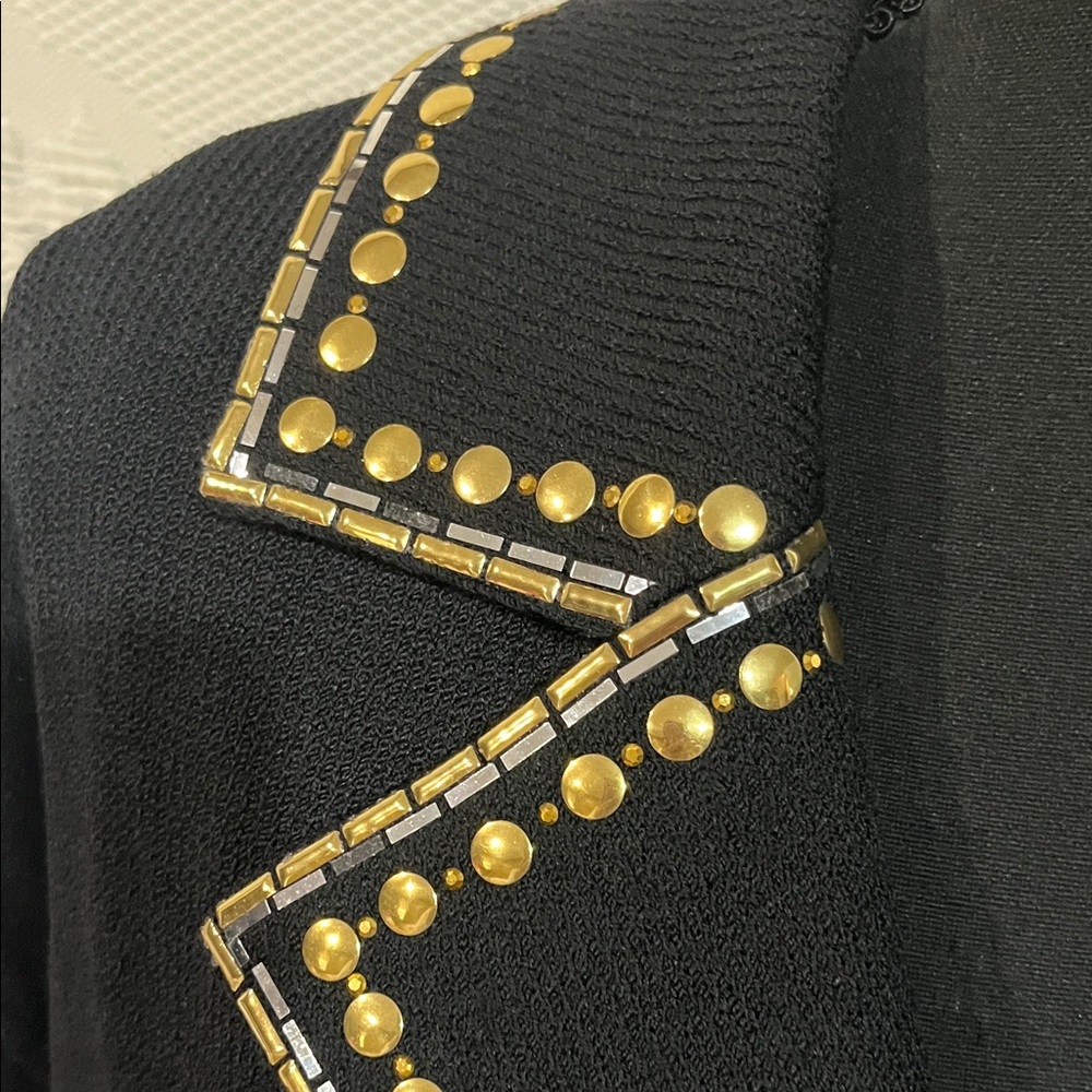 St. John Evening Black Skirt Set with Gold Accents,‎ size 10 - Picture 4 of 16